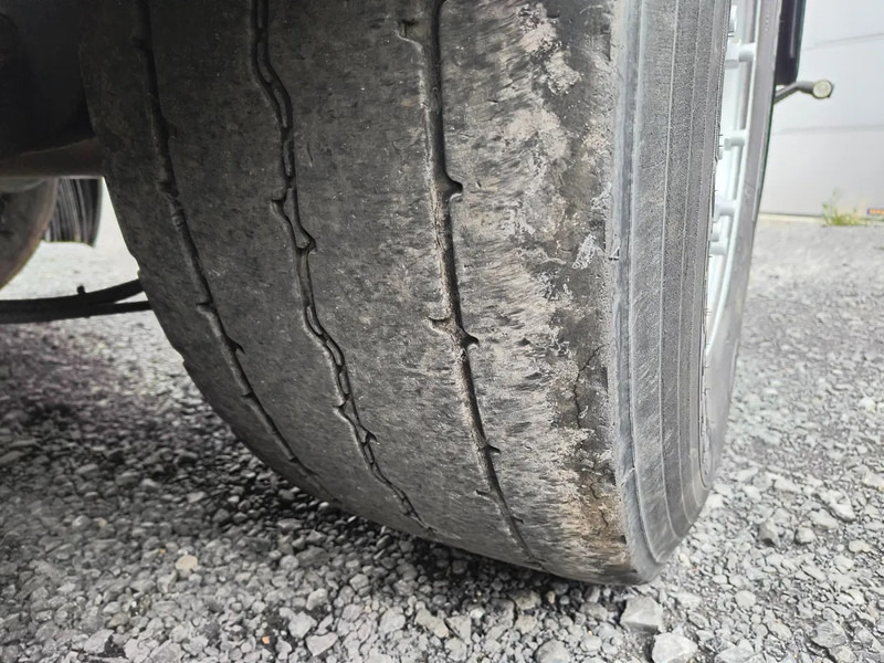 Tank aanhanger voor het vervoer van melk ETA INSULATED INOX TANK 16500L: afbeelding 19 Tank aanhanger voor het vervoer van melk ETA INSULATED INOX TANK 16500L: afbeelding 19