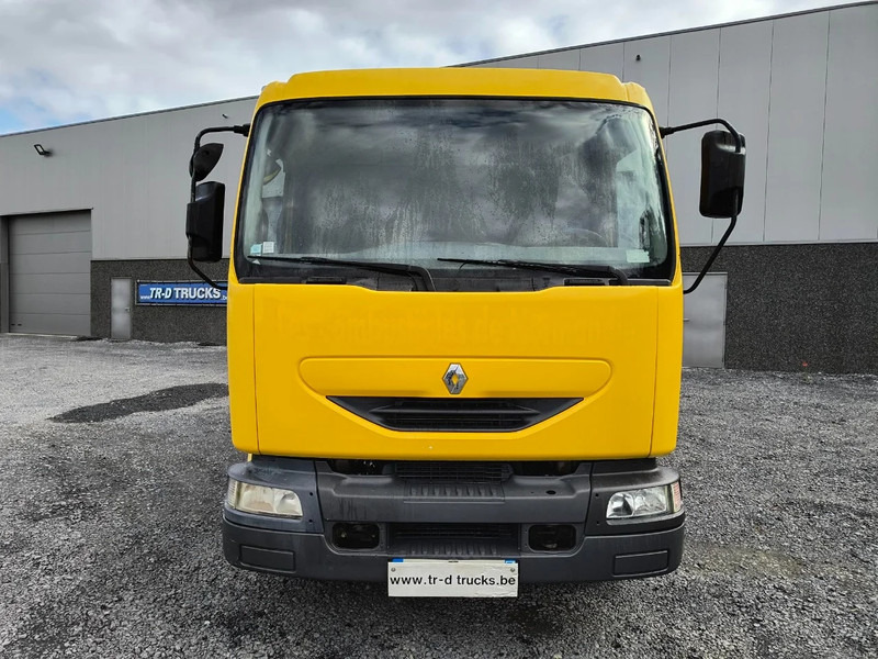 Renault Midlum 220 10500L FUEL / CARBURANT - 4 COMP/A LAMES - Tankwagen: afbeelding 2 Renault Midlum 220 10500L FUEL / CARBURANT - 4 COMP/A LAMES - Tankwagen: afbeelding 2