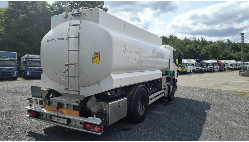 Scania P280 MANUAL GEARBOX- TANK 14000L- RETARDER - Tankwagen: afbeelding 4 Scania P280 MANUAL GEARBOX- TANK 14000L- RETARDER - Tankwagen: afbeelding 4