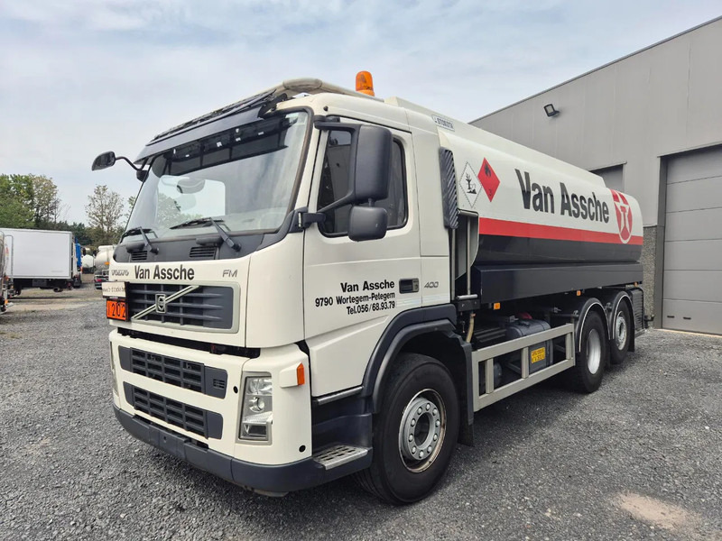 Volvo FM 400 18000L FUEL/CARBURANT - 5 COMP - ADR VALID - MANUAL - Tankwagen: afbeelding 1 Volvo FM 400 18000L FUEL/CARBURANT - 5 COMP - ADR VALID - MANUAL - Tankwagen: afbeelding 1