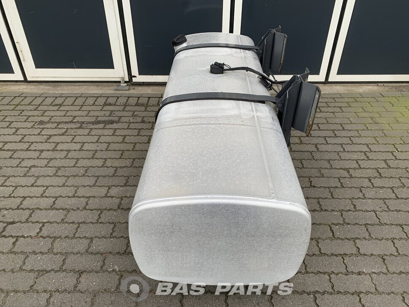 DAF Brandstoftank DAF 600 Liter 1659141 - Brandstoftank voor Vrachtwagen: afbeelding 2 DAF Brandstoftank DAF 600 Liter 1659141 - Brandstoftank voor Vrachtwagen: afbeelding 2