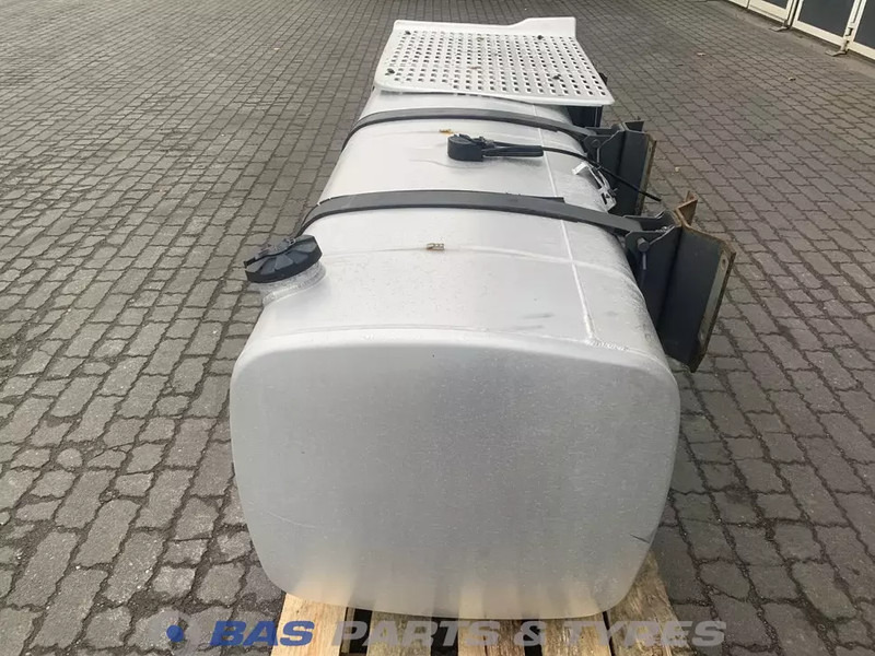 DAF Brandstoftank DAF 845 Liter 1659141 - Brandstoftank voor Vrachtwagen: afbeelding 2 DAF Brandstoftank DAF 845 Liter 1659141 - Brandstoftank voor Vrachtwagen: afbeelding 2