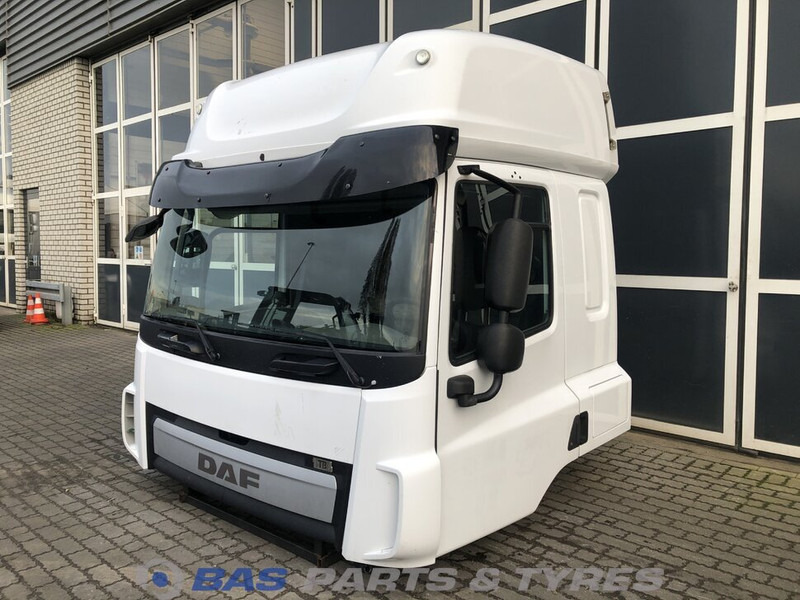 DAF CF Euro 6 DAF Space Cab L2H2 2013608 - Cabine en interieur voor Vrachtwagen: afbeelding 1 DAF CF Euro 6 DAF Space Cab L2H2 2013608 - Cabine en interieur voor Vrachtwagen: afbeelding 1
