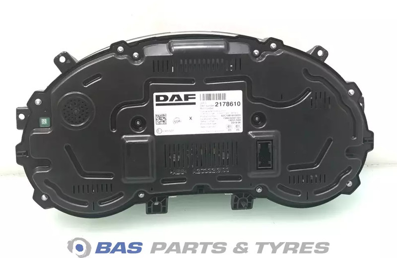 DAF CF Euro 6 - Instrumentenpaneel voor Vrachtwagen: afbeelding 2 DAF CF Euro 6 - Instrumentenpaneel voor Vrachtwagen: afbeelding 2