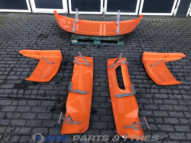 DAF CF Euro 6 Spoilerset DAF Space Cab L2H2 2036617 - Aerokit/ Spoiler voor Vrachtwagen: afbeelding 4 DAF CF Euro 6 Spoilerset DAF Space Cab L2H2 2036617 - Aerokit/ Spoiler voor Vrachtwagen: afbeelding 4