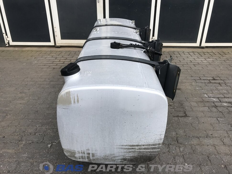 DAF - Brandstoftank voor Vrachtwagen: afbeelding 2 DAF - Brandstoftank voor Vrachtwagen: afbeelding 2