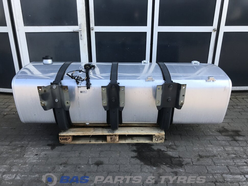 DAF - Brandstoftank voor Vrachtwagen: afbeelding 3 DAF - Brandstoftank voor Vrachtwagen: afbeelding 3