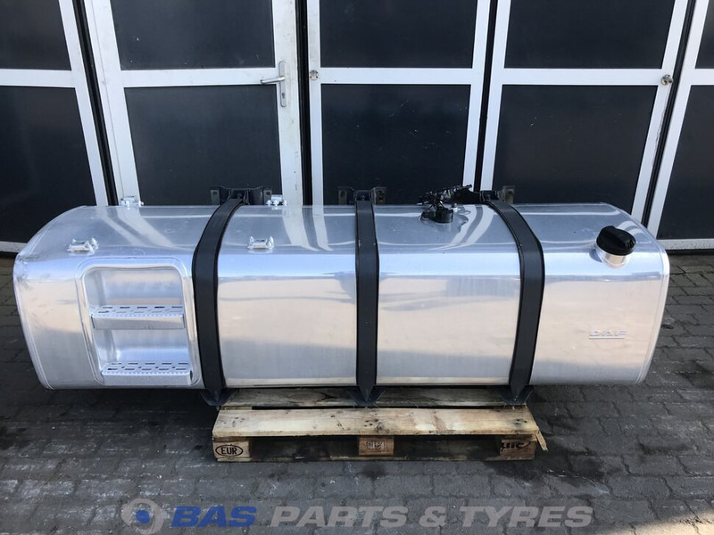 DAF - Brandstoftank voor Vrachtwagen: afbeelding 1 DAF - Brandstoftank voor Vrachtwagen: afbeelding 1