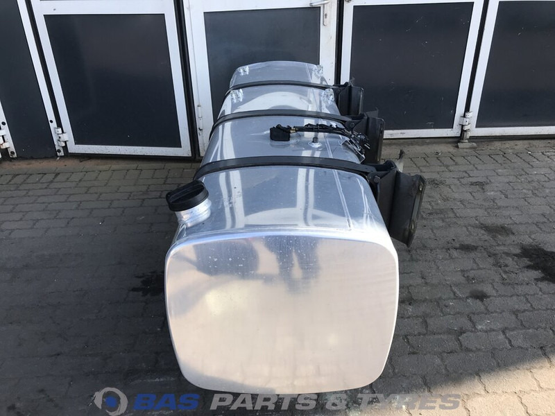 DAF - Brandstoftank voor Vrachtwagen: afbeelding 2 DAF - Brandstoftank voor Vrachtwagen: afbeelding 2