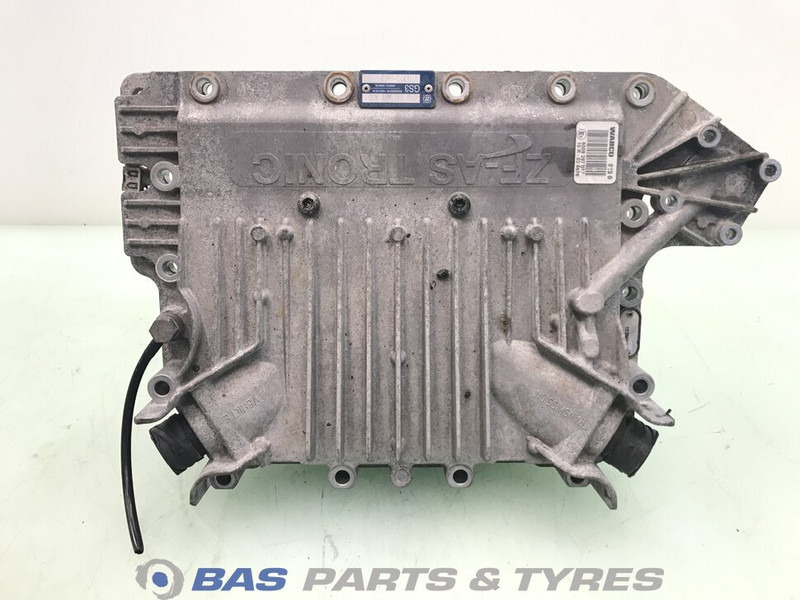 DAF Versnellingsbakdeksel DAF 1913205 - Versnellingsbak voor Vrachtwagen: afbeelding 1 DAF Versnellingsbakdeksel DAF 1913205 - Versnellingsbak voor Vrachtwagen: afbeelding 1