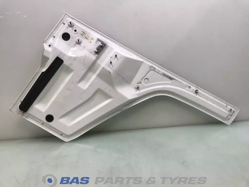 DAF XF G2 Deurverlenger Rechts DAF 2197134 - Carrosserie en exterieur voor Vrachtwagen: afbeelding 2 DAF XF G2 Deurverlenger Rechts DAF 2197134 - Carrosserie en exterieur voor Vrachtwagen: afbeelding 2