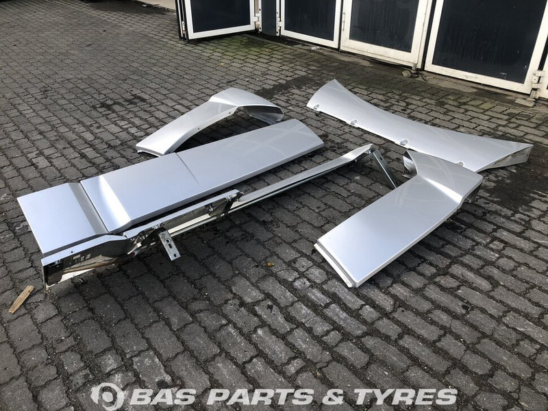 DAF XF106 - Aerokit/ Spoiler voor Vrachtwagen: afbeelding 2 DAF XF106 - Aerokit/ Spoiler voor Vrachtwagen: afbeelding 2