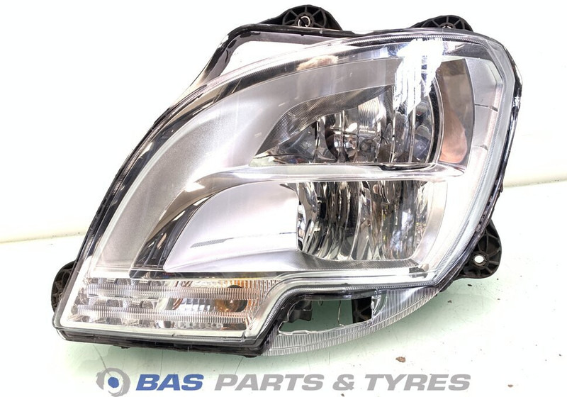 DAF XF106 - Koplamp voor Vrachtwagen: afbeelding 1 DAF XF106 - Koplamp voor Vrachtwagen: afbeelding 1