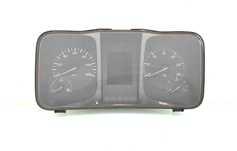 Mercedes-Benz Antos MP4 - Instrumentenpaneel voor Vrachtwagen: afbeelding 1 Mercedes-Benz Antos MP4 - Instrumentenpaneel voor Vrachtwagen: afbeelding 1