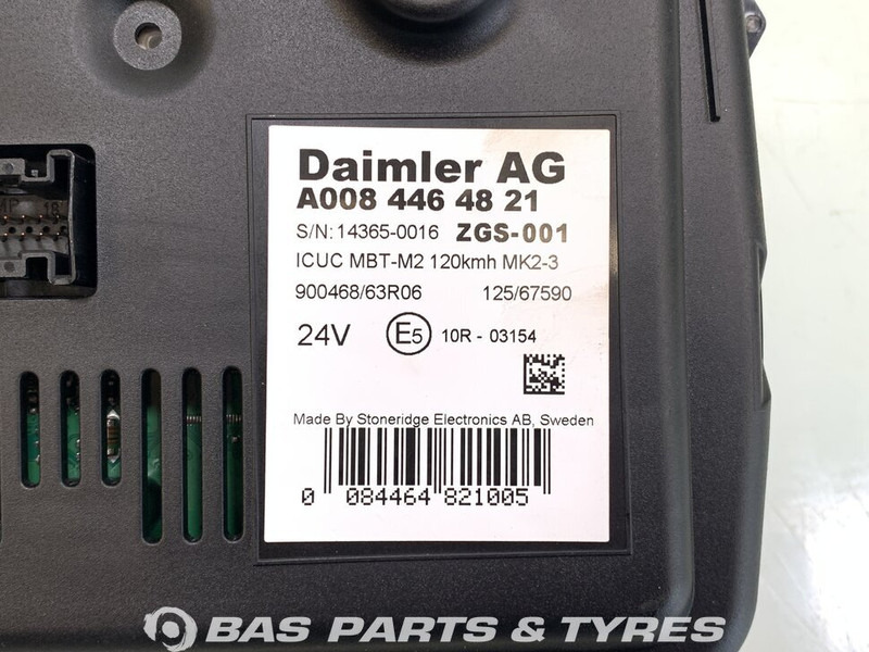 Mercedes-Benz Antos MP4 - Instrumentenpaneel voor Vrachtwagen: afbeelding 3 Mercedes-Benz Antos MP4 - Instrumentenpaneel voor Vrachtwagen: afbeelding 3