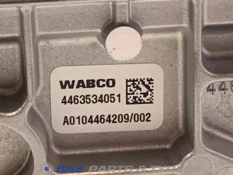 Mercedes-Benz Versnellingsbakdeksel Mercedes A 010 446 42 09 - Versnellingsbak voor Vrachtwagen: afbeelding 3 Mercedes-Benz Versnellingsbakdeksel Mercedes A 010 446 42 09 - Versnellingsbak voor Vrachtwagen: afbeelding 3