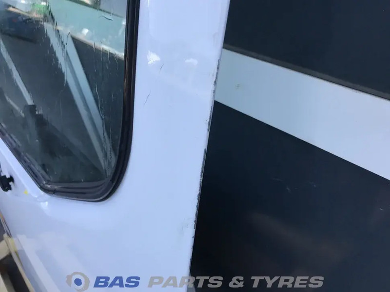 Renault D-Serie - Deur en onderdelen voor Vrachtwagen: afbeelding 3 Renault D-Serie - Deur en onderdelen voor Vrachtwagen: afbeelding 3