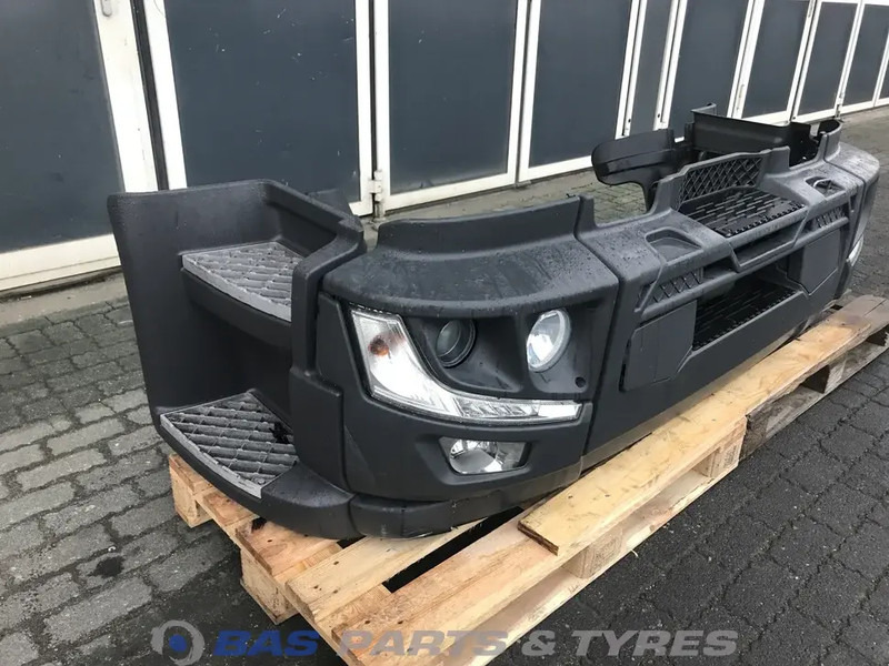 Renault D-Serie - Bumper voor Vrachtwagen: afbeelding 3 Renault D-Serie - Bumper voor Vrachtwagen: afbeelding 3