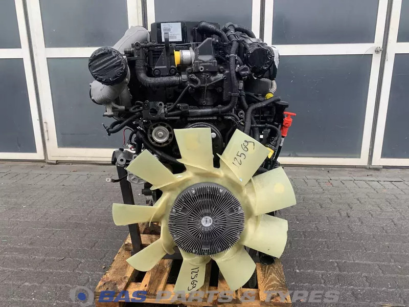 Renault D-serie Narrow Motor Renault DTI5 210 K2 G1151 - Motor voor Vrachtwagen: afbeelding 4 Renault D-serie Narrow Motor Renault DTI5 210 K2 G1151 - Motor voor Vrachtwagen: afbeelding 4