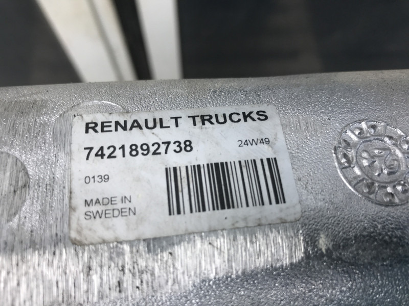 Renault Intercooler Renault 7422062508 - Intercooler voor Vrachtwagen: afbeelding 3 Renault Intercooler Renault 7422062508 - Intercooler voor Vrachtwagen: afbeelding 3