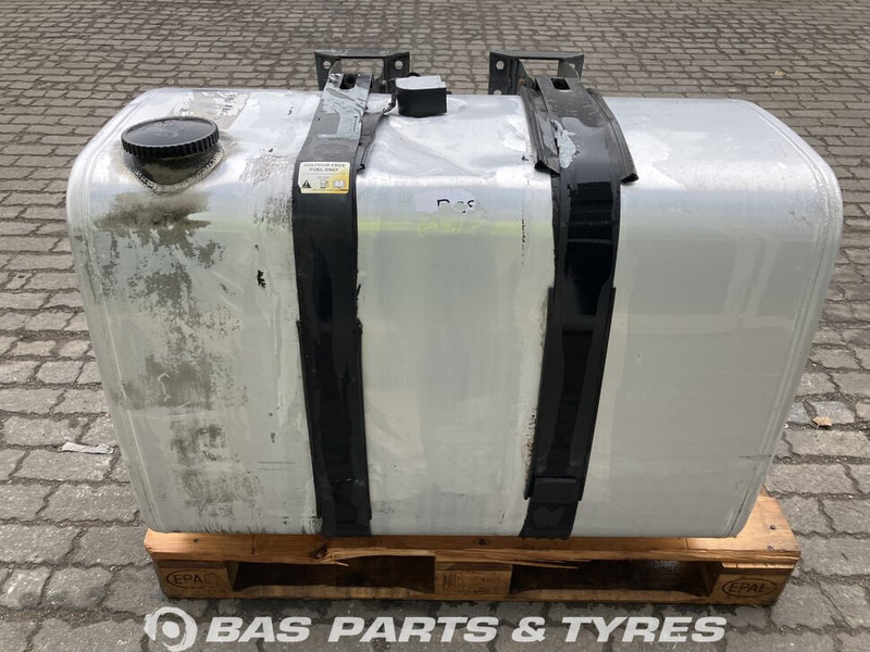 Renault - Brandstoftank voor Vrachtwagen: afbeelding 1 Renault - Brandstoftank voor Vrachtwagen: afbeelding 1