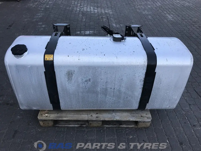 Renault - Brandstoftank voor Vrachtwagen: afbeelding 1 Renault - Brandstoftank voor Vrachtwagen: afbeelding 1