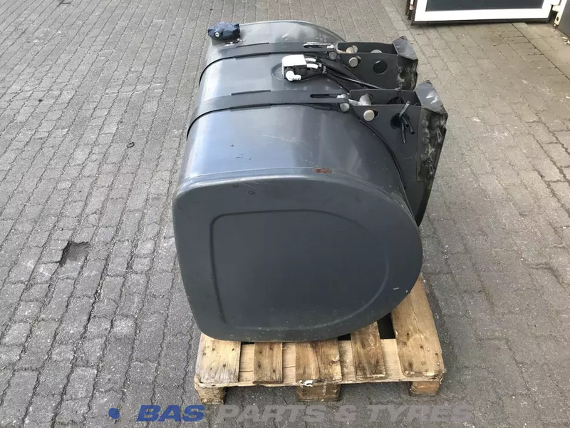 Renault - Brandstoftank voor Vrachtwagen: afbeelding 2 Renault - Brandstoftank voor Vrachtwagen: afbeelding 2