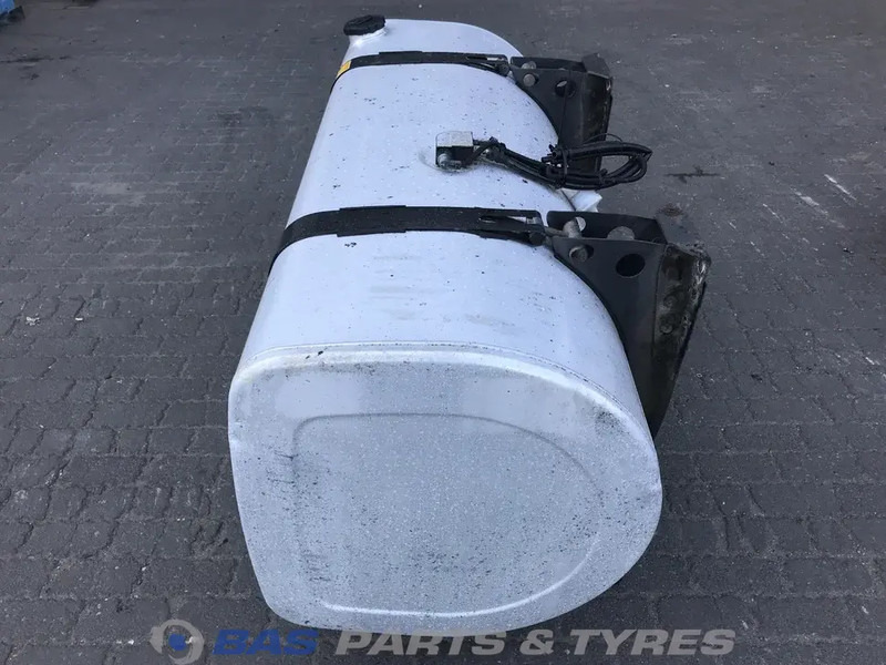 Renault - Brandstoftank voor Vrachtwagen: afbeelding 2 Renault - Brandstoftank voor Vrachtwagen: afbeelding 2