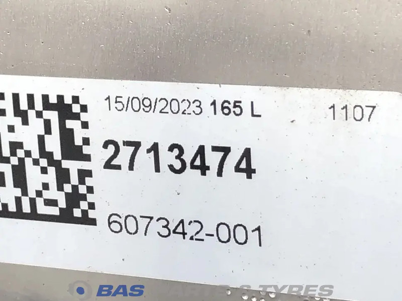 Scania Brandstoftank Scania 165 Liter 2713474 - Brandstoftank voor Vrachtwagen: afbeelding 5 Scania Brandstoftank Scania 165 Liter 2713474 - Brandstoftank voor Vrachtwagen: afbeelding 5