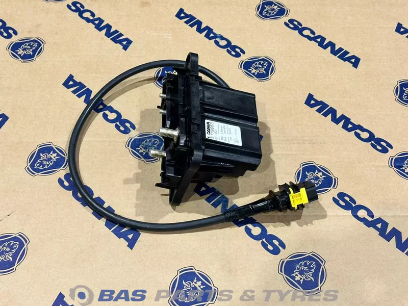 Scania HoofdSchakelaar Scania 2742010 - Kabels/ Draden voor Vrachtwagen: afbeelding 2 Scania HoofdSchakelaar Scania 2742010 - Kabels/ Draden voor Vrachtwagen: afbeelding 2