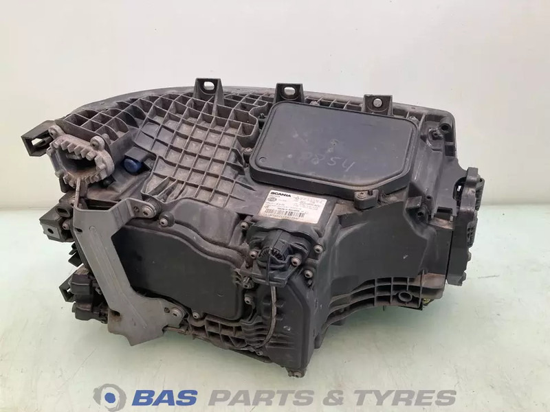 Scania - Koplamp voor Vrachtwagen: afbeelding 2 Scania - Koplamp voor Vrachtwagen: afbeelding 2