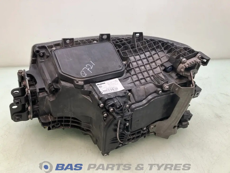 Scania - Koplamp voor Vrachtwagen: afbeelding 2 Scania - Koplamp voor Vrachtwagen: afbeelding 2