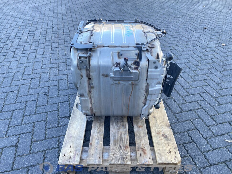 Scania Uitlaatdemper Scania 2202422 - Katalysator voor Vrachtwagen: afbeelding 3 Scania Uitlaatdemper Scania 2202422 - Katalysator voor Vrachtwagen: afbeelding 3