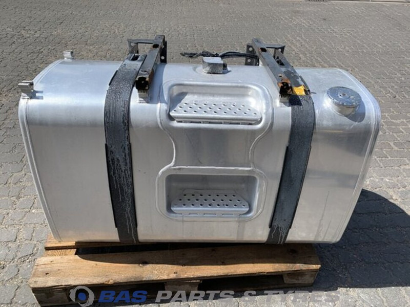 Volvo Brandstoftank Volvo 480 Liter G0000146 - Brandstoftank voor Vrachtwagen: afbeelding 1 Volvo Brandstoftank Volvo 480 Liter G0000146 - Brandstoftank voor Vrachtwagen: afbeelding 1