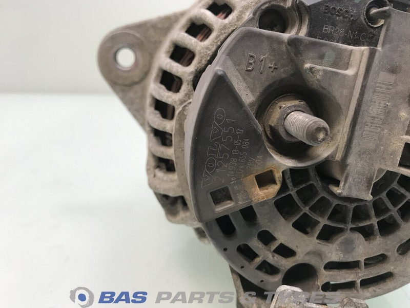 Volvo Dynamo Volvo 21257551 - Dynamo voor Vrachtwagen: afbeelding 4 Volvo Dynamo Volvo 21257551 - Dynamo voor Vrachtwagen: afbeelding 4