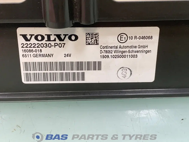 Volvo FH3 Instrumentenpaneel Volvo 21589170 - Instrumentenpaneel voor Vrachtwagen: afbeelding 3 Volvo FH3 Instrumentenpaneel Volvo 21589170 - Instrumentenpaneel voor Vrachtwagen: afbeelding 3