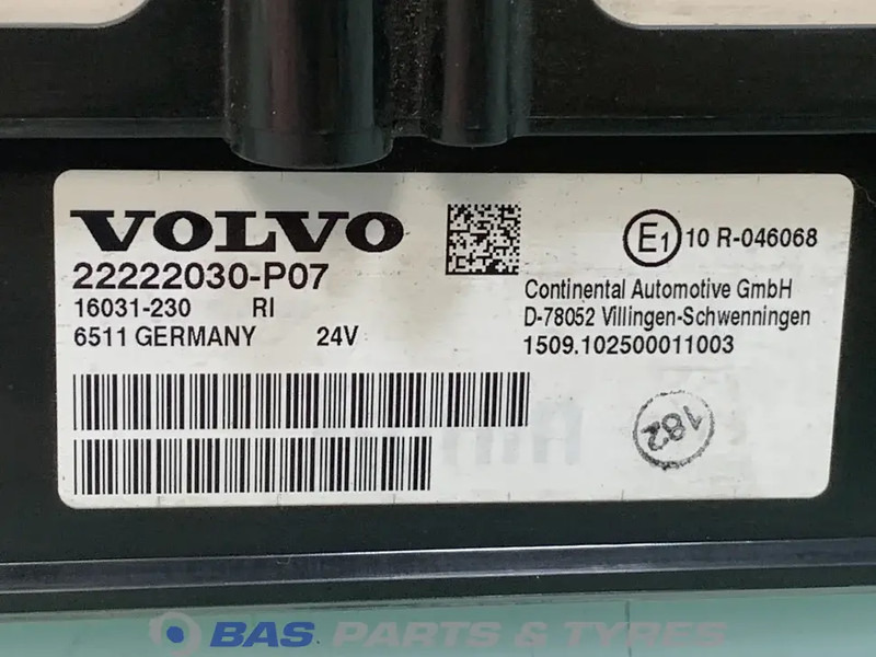Volvo FH3 Instrumentenpaneel Volvo 21589170 - Instrumentenpaneel voor Vrachtwagen: afbeelding 3 Volvo FH3 Instrumentenpaneel Volvo 21589170 - Instrumentenpaneel voor Vrachtwagen: afbeelding 3