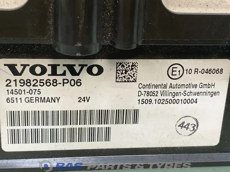 Volvo FH4 Instrumentenpaneel Volvo 21589170 - Instrumentenpaneel voor Vrachtwagen: afbeelding 4 Volvo FH4 Instrumentenpaneel Volvo 21589170 - Instrumentenpaneel voor Vrachtwagen: afbeelding 4