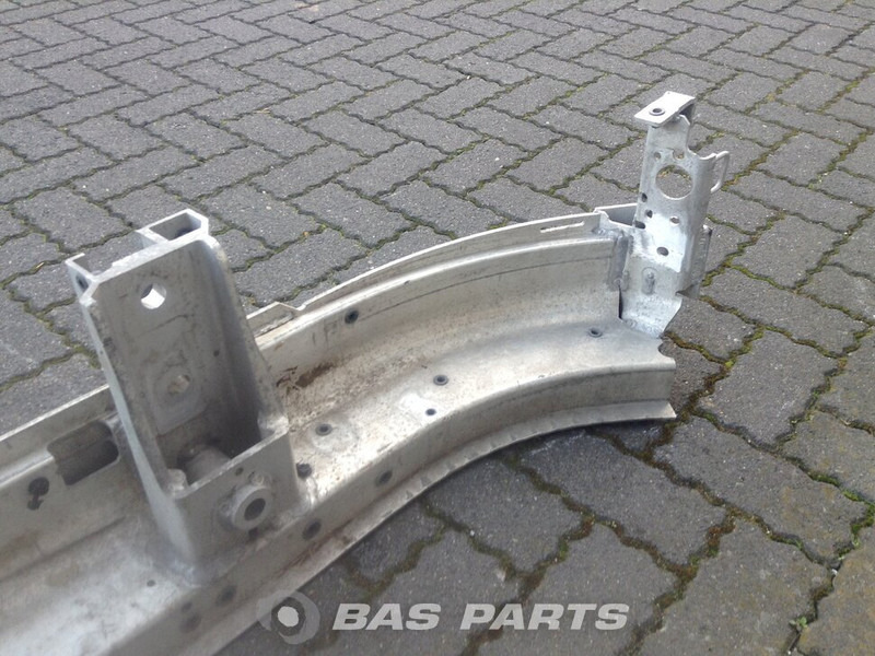 Volvo FH4 Ritbeveiliging Volvo 82491840 - Carrosserie en exterieur voor Vrachtwagen: afbeelding 4 Volvo FH4 Ritbeveiliging Volvo 82491840 - Carrosserie en exterieur voor Vrachtwagen: afbeelding 4