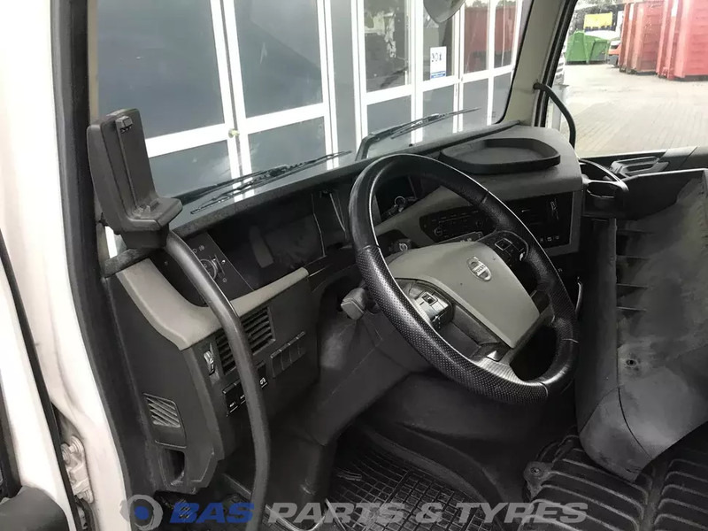 Volvo FH4 Volvo Sleeper Cab L2H1 82271553 - Cabine en interieur voor Vrachtwagen: afbeelding 5 Volvo FH4 Volvo Sleeper Cab L2H1 82271553 - Cabine en interieur voor Vrachtwagen: afbeelding 5