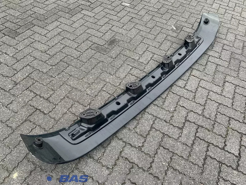 Volvo FH4 Zonneklep Volvo Globetrotter L2H2 82131055 - Zonneklep voor Vrachtwagen: afbeelding 4 Volvo FH4 Zonneklep Volvo Globetrotter L2H2 82131055 - Zonneklep voor Vrachtwagen: afbeelding 4