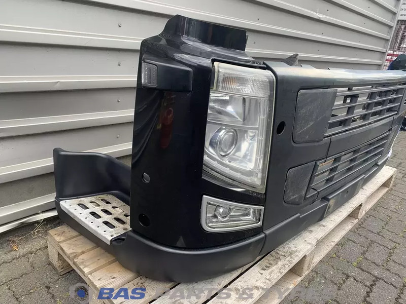 Volvo FM3 - Bumper voor Vrachtwagen: afbeelding 3 Volvo FM3 - Bumper voor Vrachtwagen: afbeelding 3