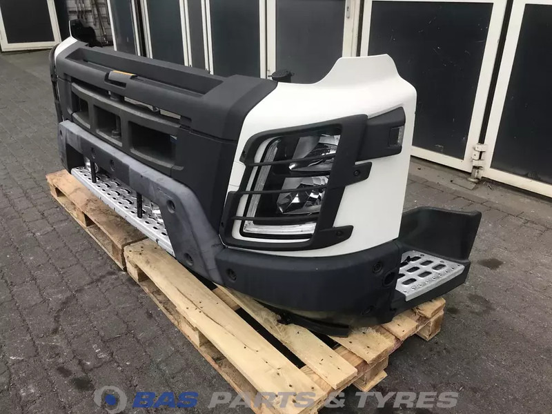 Volvo FMX Euro 6 - Bumper voor Vrachtwagen: afbeelding 2 Volvo FMX Euro 6 - Bumper voor Vrachtwagen: afbeelding 2