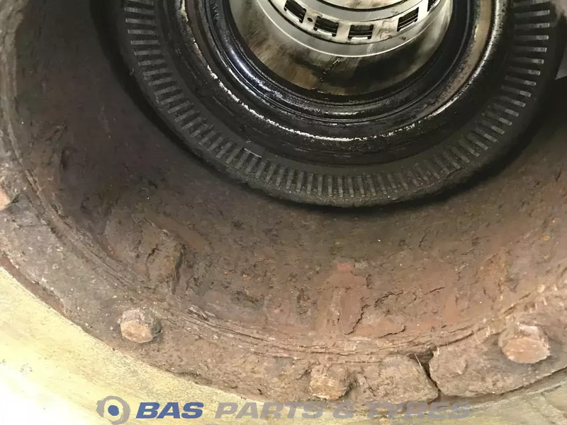 Volvo Naaf Achteras 435 mm Massief 85107753 - Naaf voor Vrachtwagen: afbeelding 2 Volvo Naaf Achteras 435 mm Massief 85107753 - Naaf voor Vrachtwagen: afbeelding 2