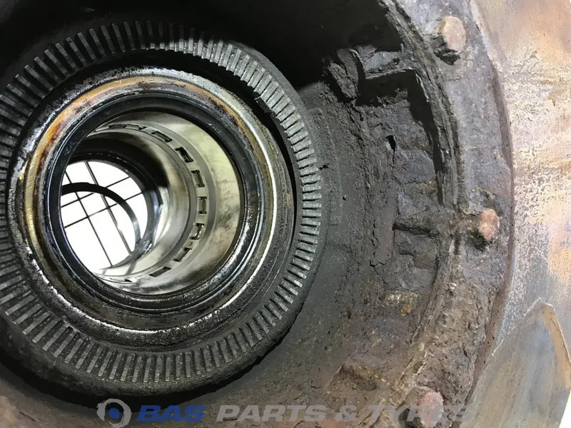 Volvo Naaf Achteras 435 mm Massief 85107753 - Naaf voor Vrachtwagen: afbeelding 3 Volvo Naaf Achteras 435 mm Massief 85107753 - Naaf voor Vrachtwagen: afbeelding 3