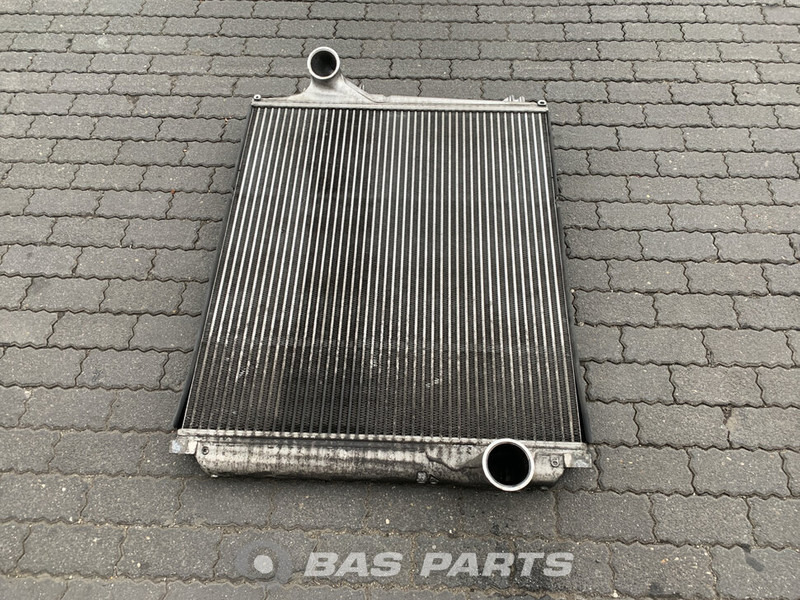 Volvo  - Intercooler voor Vrachtwagen: afbeelding 1 Volvo  - Intercooler voor Vrachtwagen: afbeelding 1