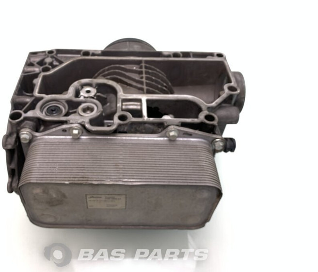 Volvo Oliekoeler Volvo 20860484 - Oliekoeler voor Vrachtwagen: afbeelding 4 Volvo Oliekoeler Volvo 20860484 - Oliekoeler voor Vrachtwagen: afbeelding 4