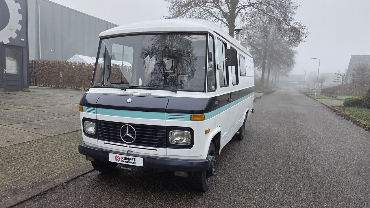 Mercedes-Benz L407 DG oldtimer camper buscamper - Buscamper: afbeelding 2 Mercedes-Benz L407 DG oldtimer camper buscamper - Buscamper: afbeelding 2