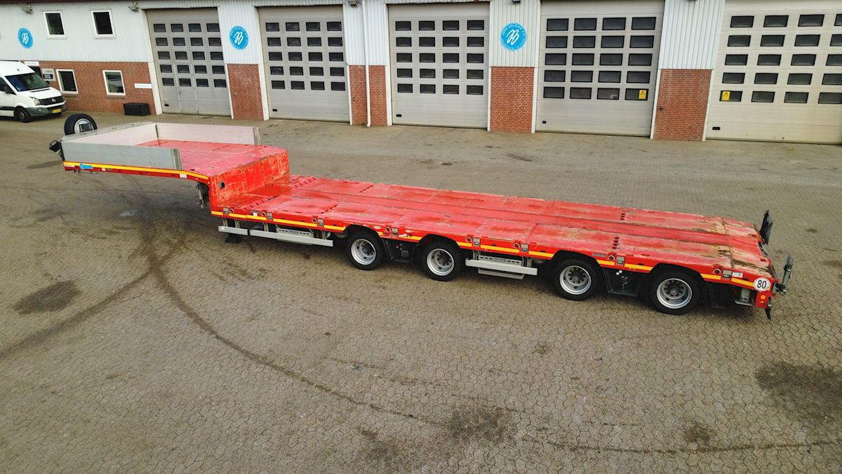 Goldhofer STN-L 4 Stepstar - Vlakke/ Open oplegger: afbeelding 2 Goldhofer STN-L 4 Stepstar - Vlakke/ Open oplegger: afbeelding 2