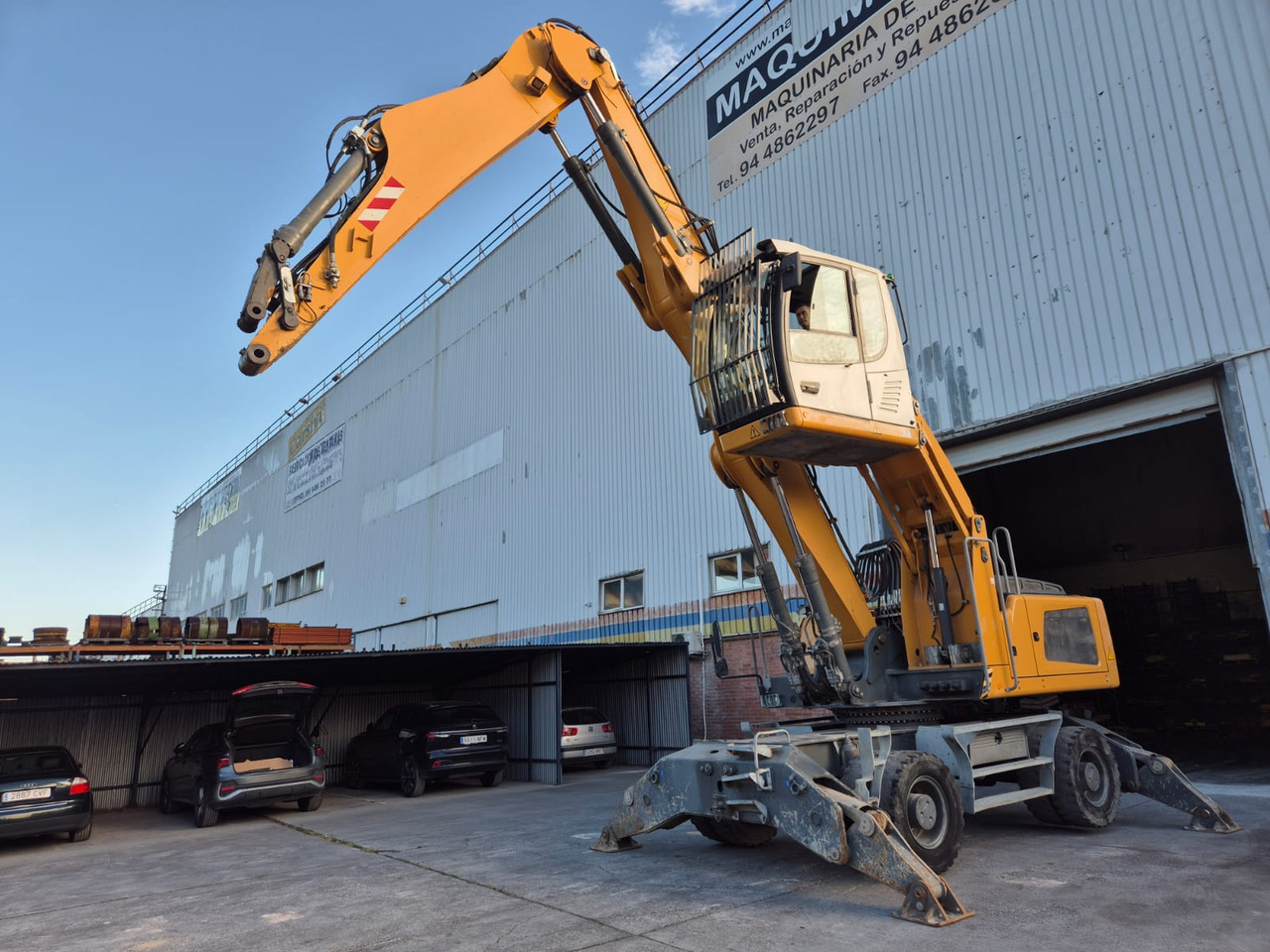 LIEBHERR LH30M - Overslagkraan: afbeelding 2 LIEBHERR LH30M - Overslagkraan: afbeelding 2